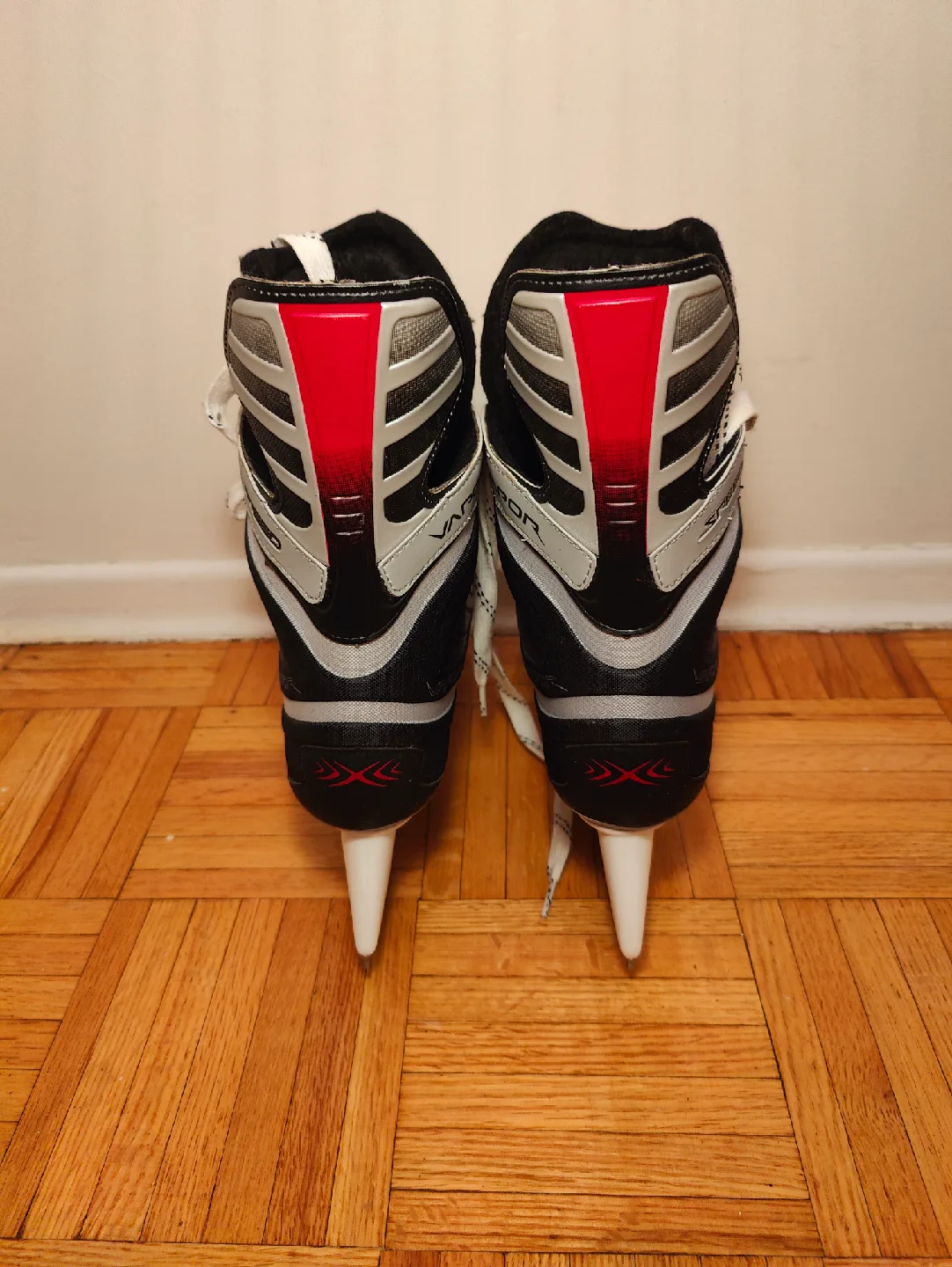 Bauer Vapor X3.5 Ice Hockey Skates 10.5 US image indicator(3)