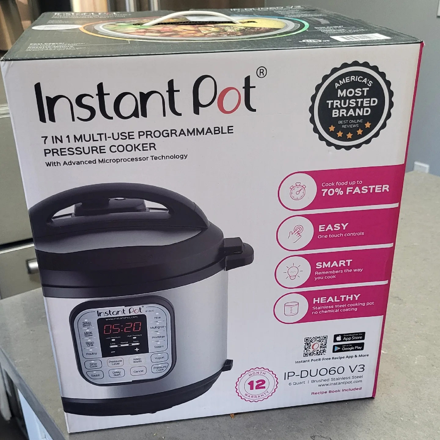 Instant Pot 7-in-1 Multi-Use Programmable Pressure Cooker thumbnail