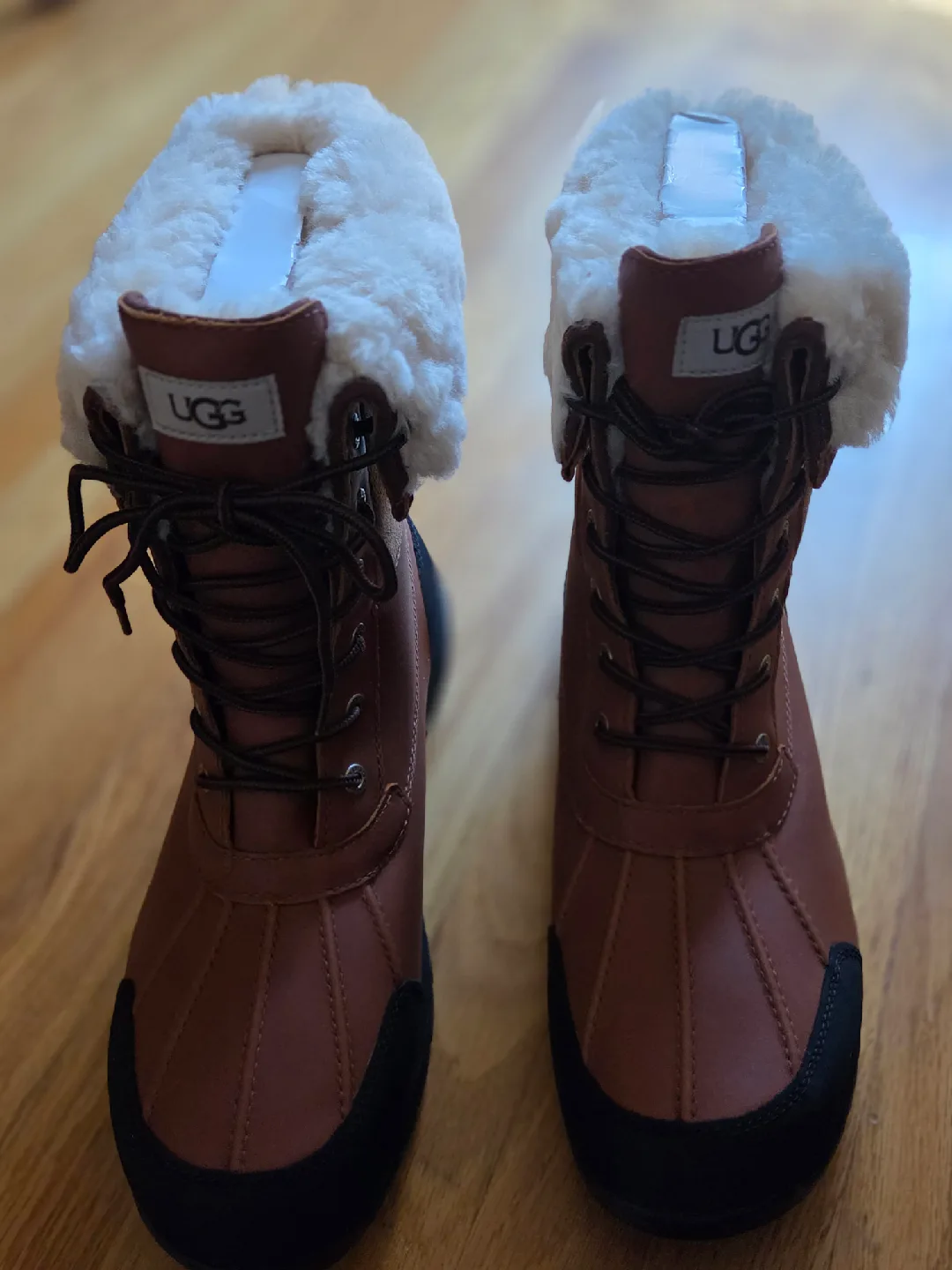 UGG M Butte Boots - Men's Size 13 image indicator(3)