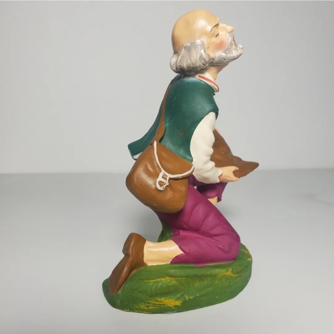 Vintage Antique Vintage Paper Mache 6” H Nativity Figure image indicator(8)