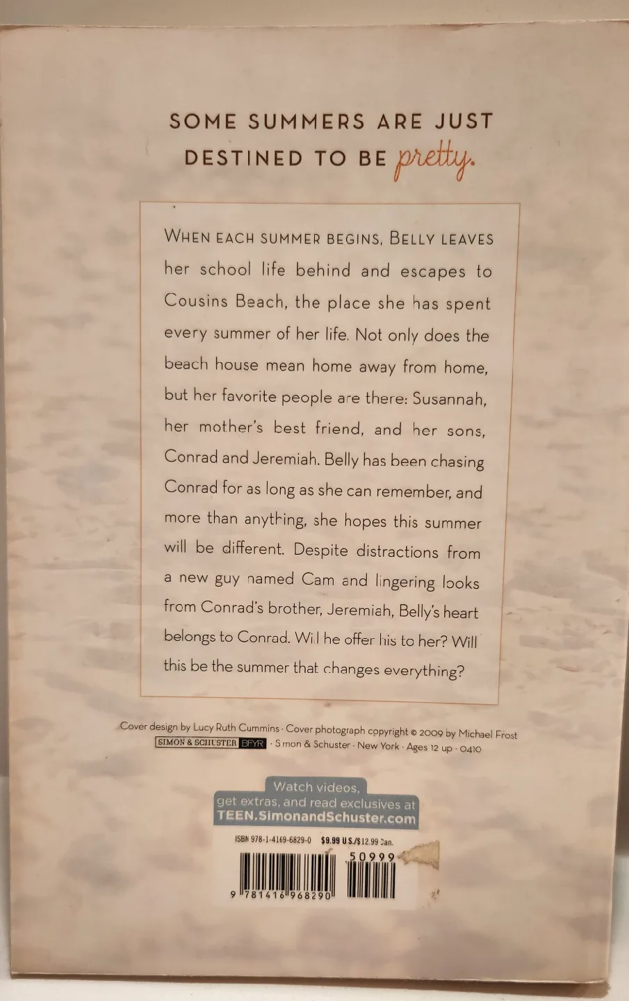 The Summer I Turned Pretty Series by Jenny Han image indicator(2)