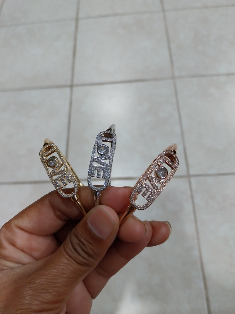 Set of 3 LOVE Bangle Bracelets - Gold, Silver, Rose Gold - photo 3