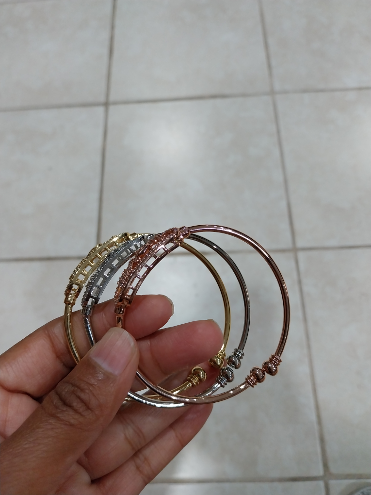 Set of 3 LOVE Bangle Bracelets - Gold, Silver, Rose Gold - photo 5