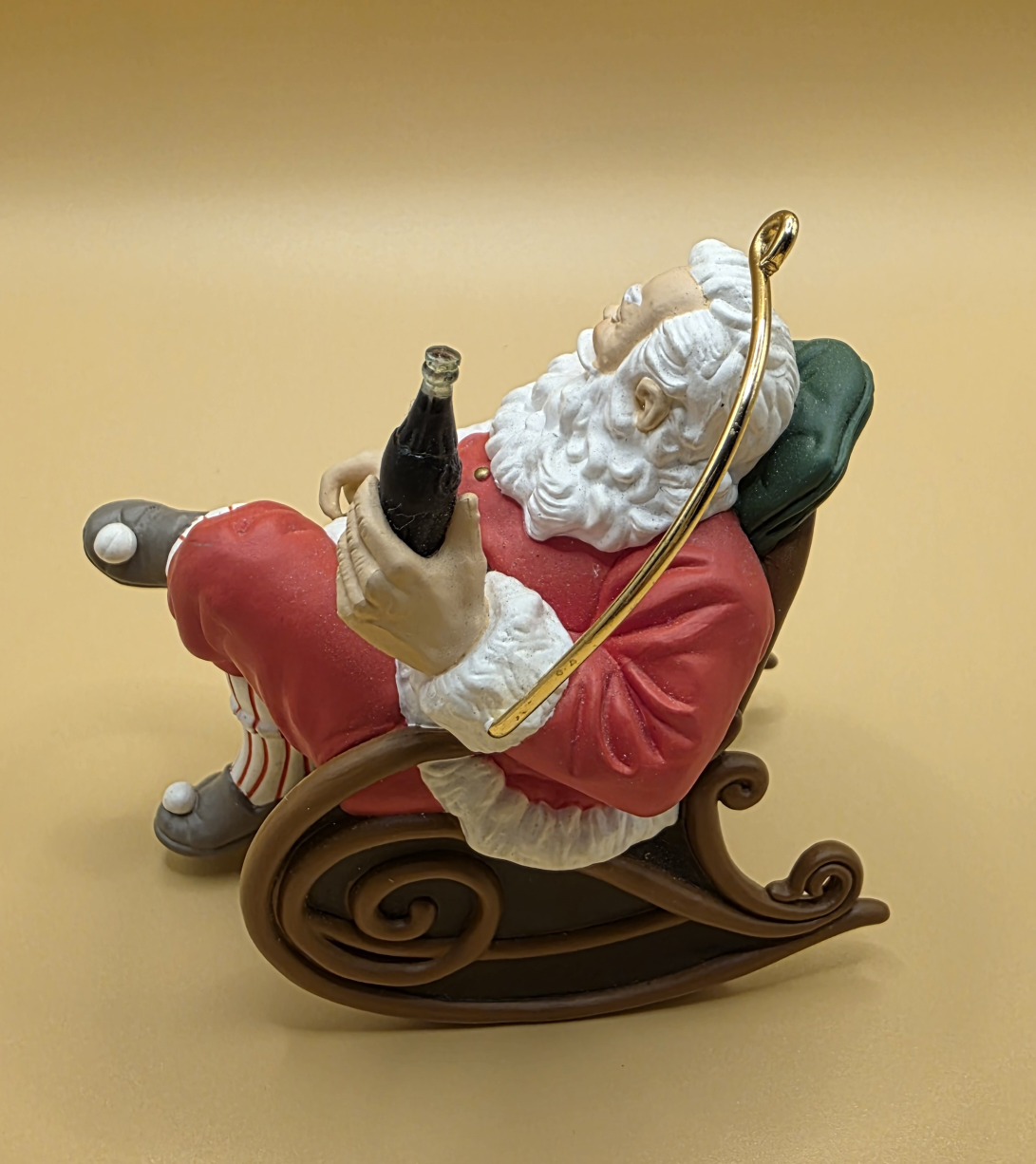 Hallmark Keepsake "Coca-Cola" Santa Ornament - photo 2