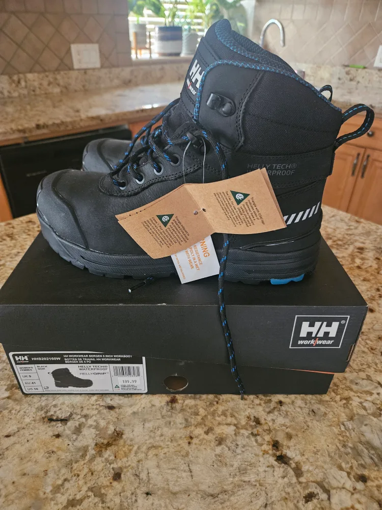 Helly Hansen Bergen 6" Work Boots - Women's US 10 thumbnail