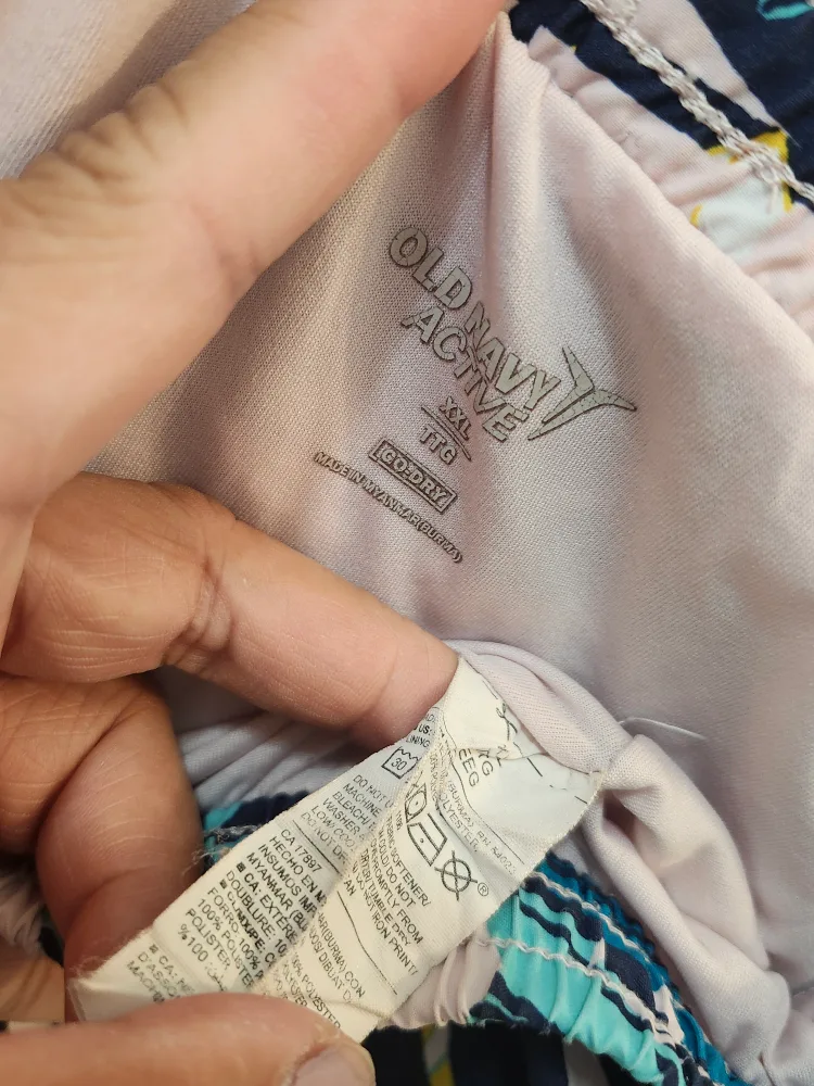 Old Navy Active XXL Tropical Shorts thumbnail