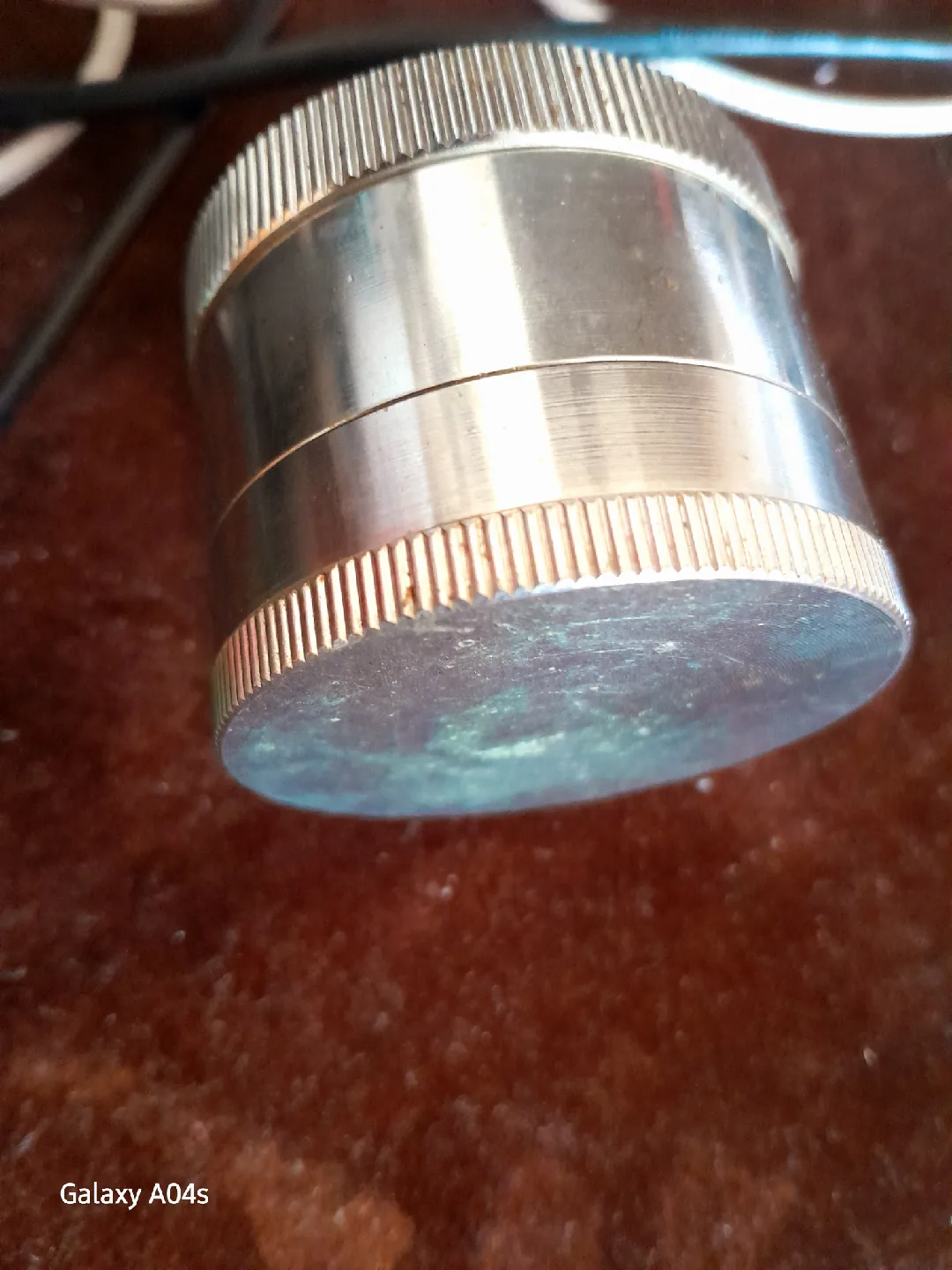 a gadget to grind marijuana, keaves image indicator(3)