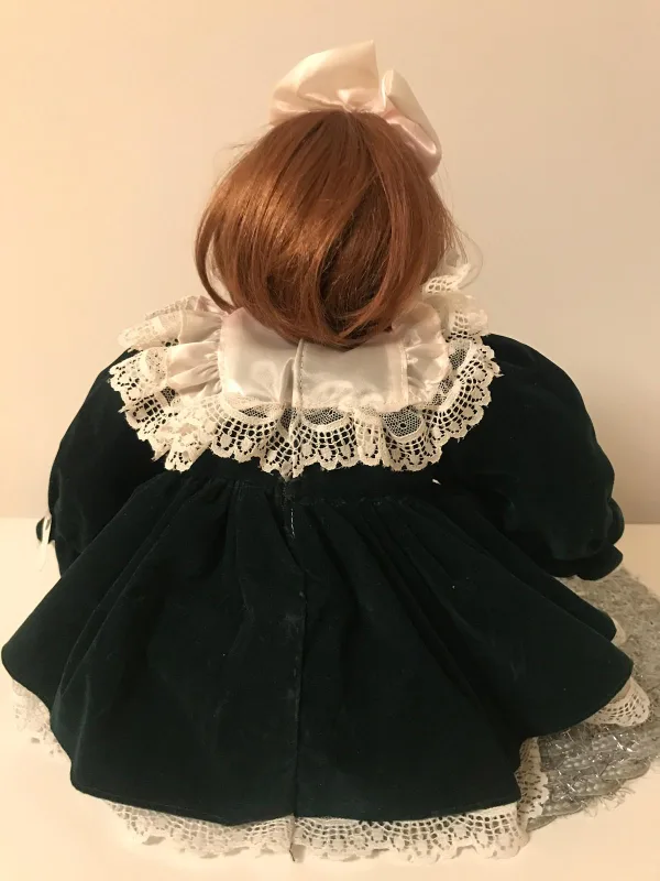 Collectible Porcelain Doll image indicator(4)