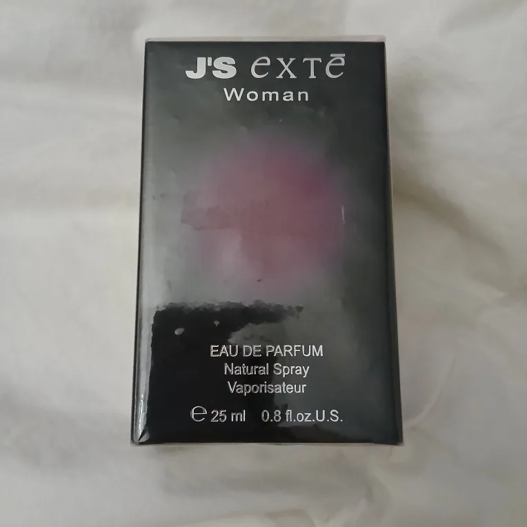 J's Exte Woman Eau de Parfum 25ml thumbnail