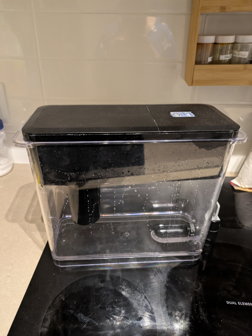 Brita Water Filter Pitcher - Black - photo 2