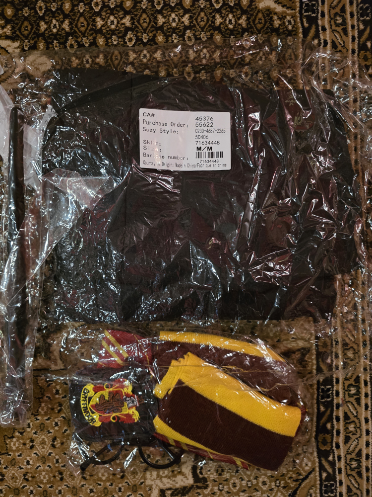 Harry Potter Gryffindor Costume - Size M