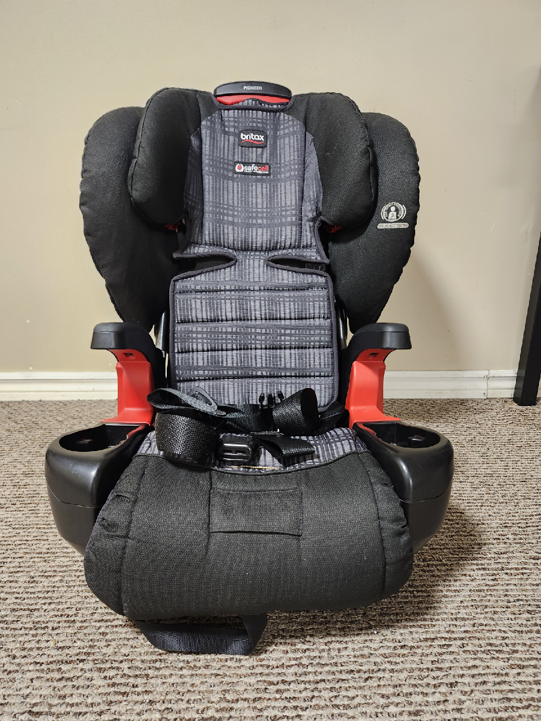 Britax Pioneer Car Seat - photo 3