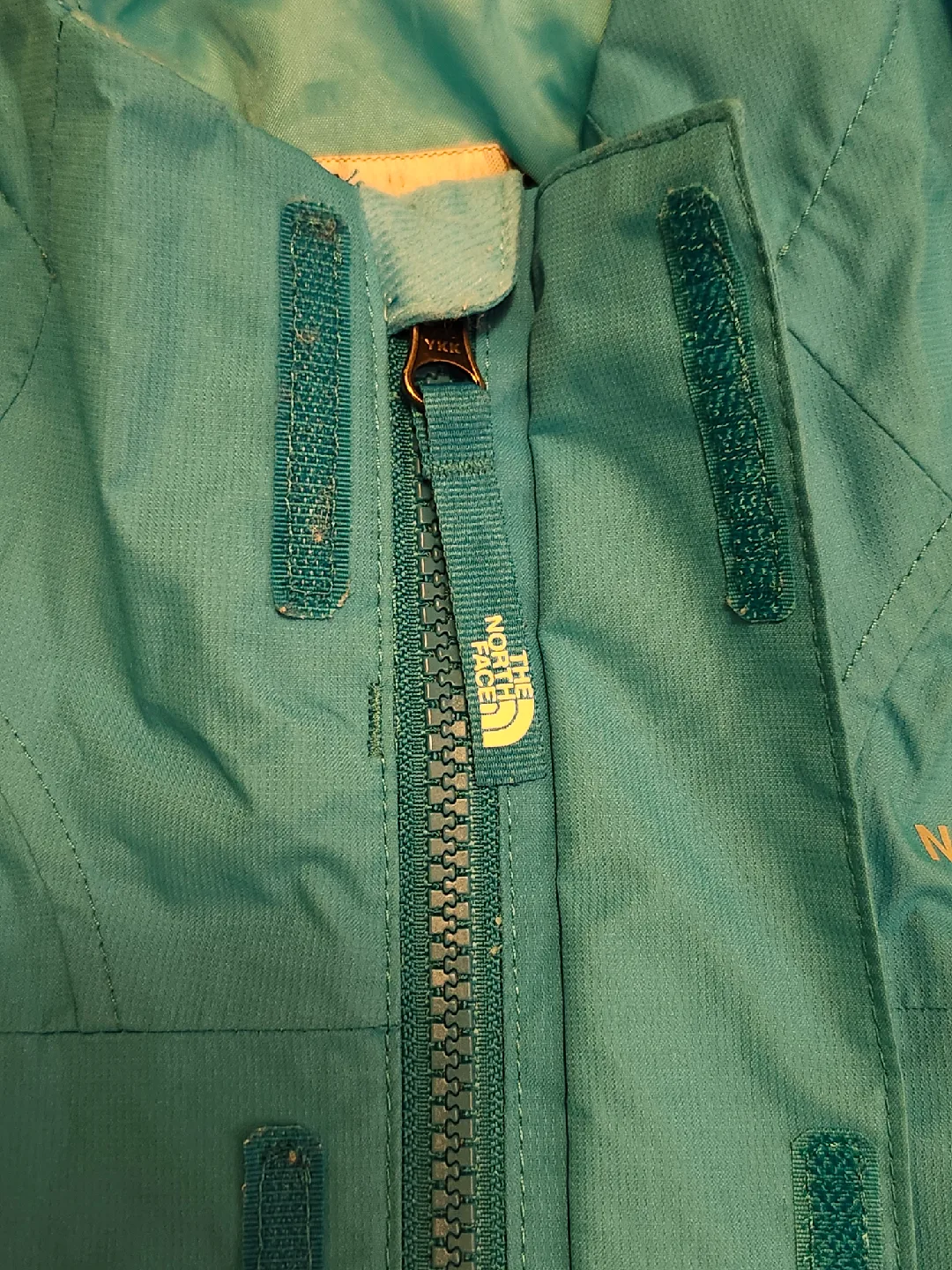 The North Face Girls Raincoat, Size 6 image indicator(9)