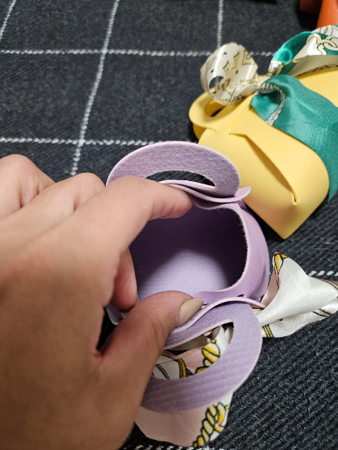 Miniature Decorative Gift Bag with Scarf Accent image indicator(3)