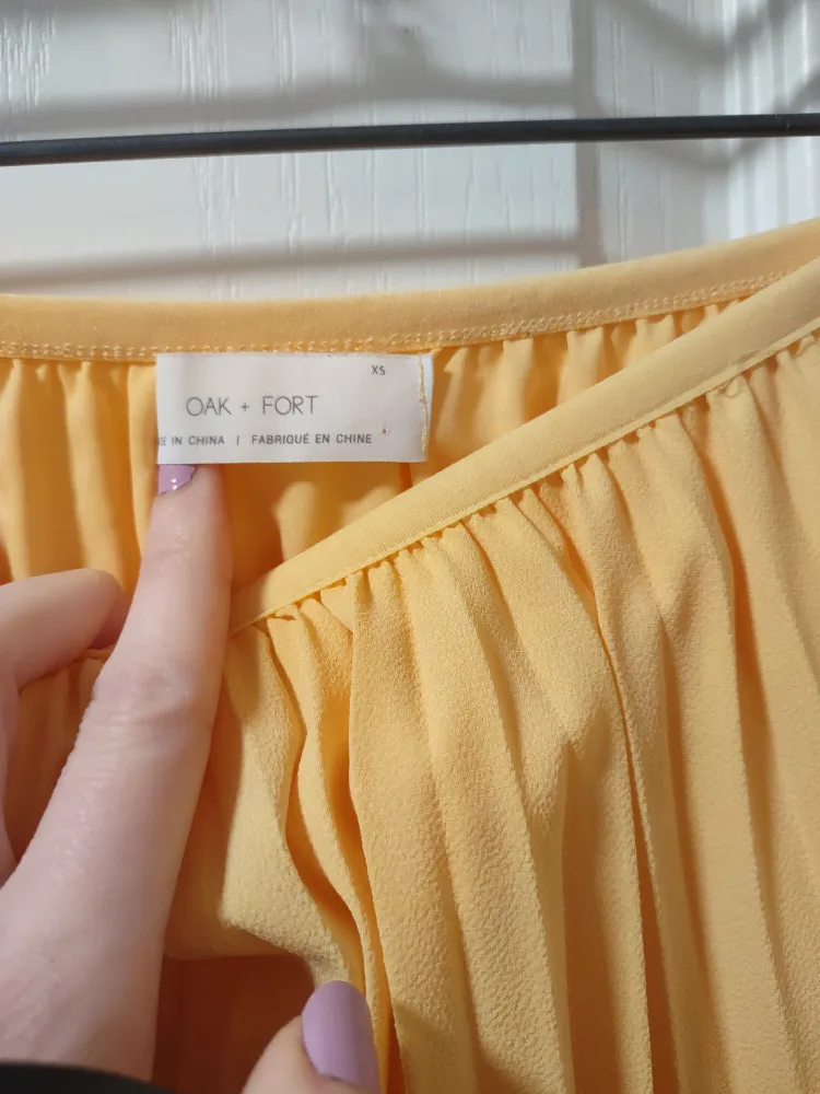 Oak + Fort Yellow Pleated Skirt - XS image indicator(2)