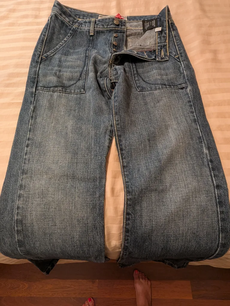 Levi's Blue Jeans thumbnail