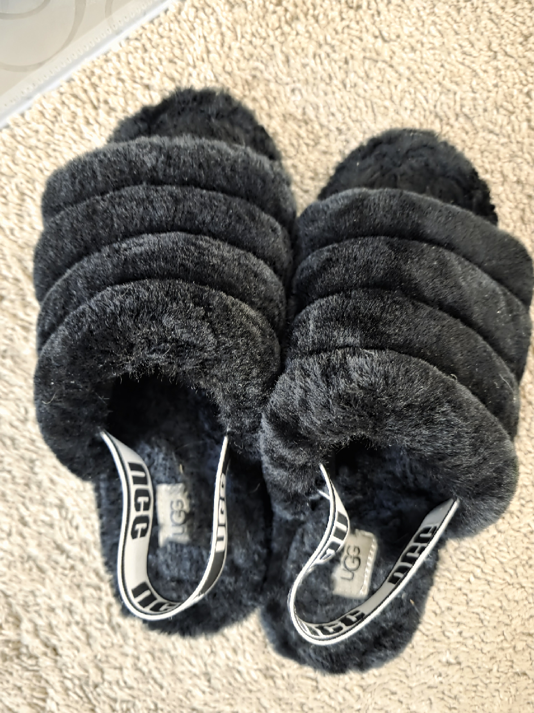 UGG Fluff Yeah Slides - Black