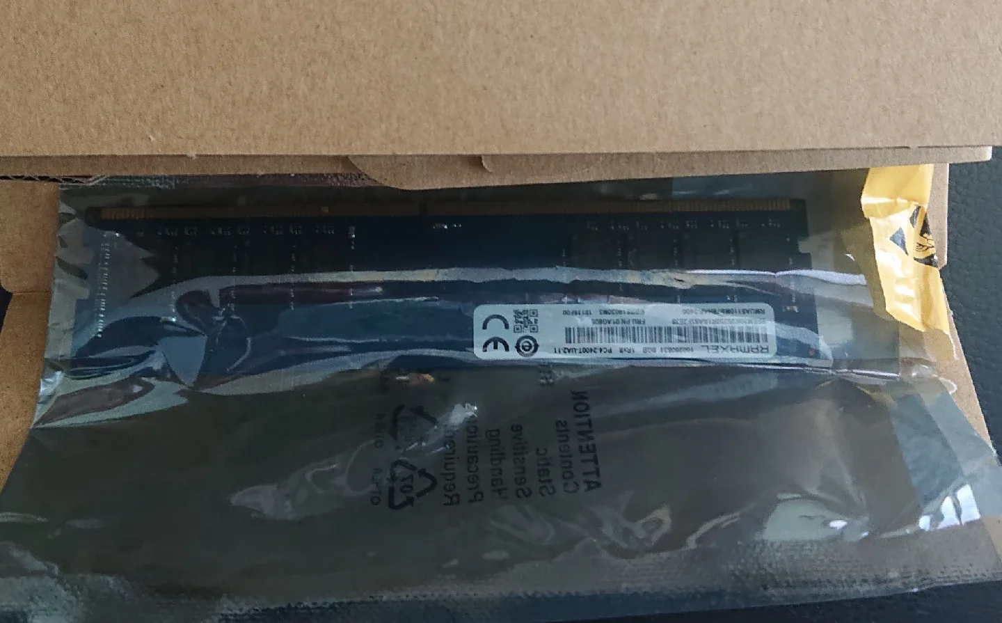 RAMAXEL 8GB 1Rx8 PC4-2400T-UA2.11 DDR4 RAM image indicator(2)