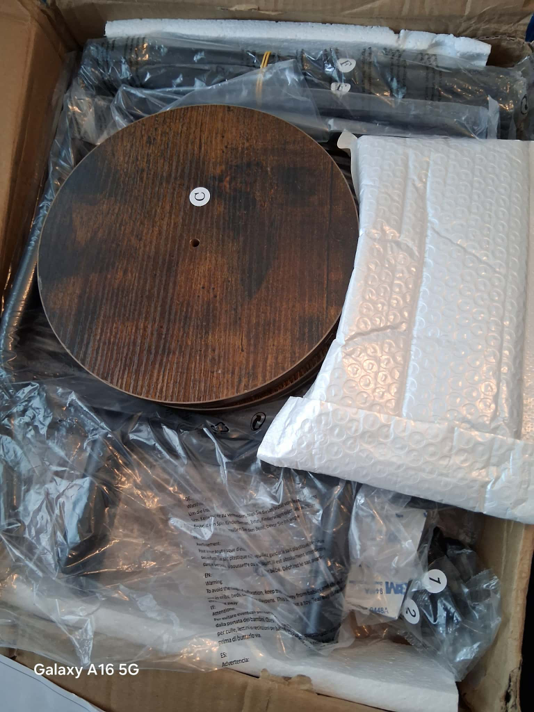 JJ73 Plant Stand - New in Box! - photo 3