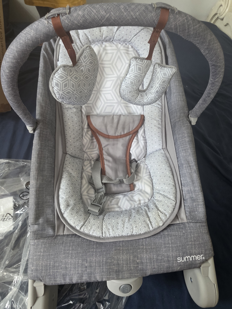 Summer 2-in-1 Bouncer & Rocker Duo - Like New! - photo 2