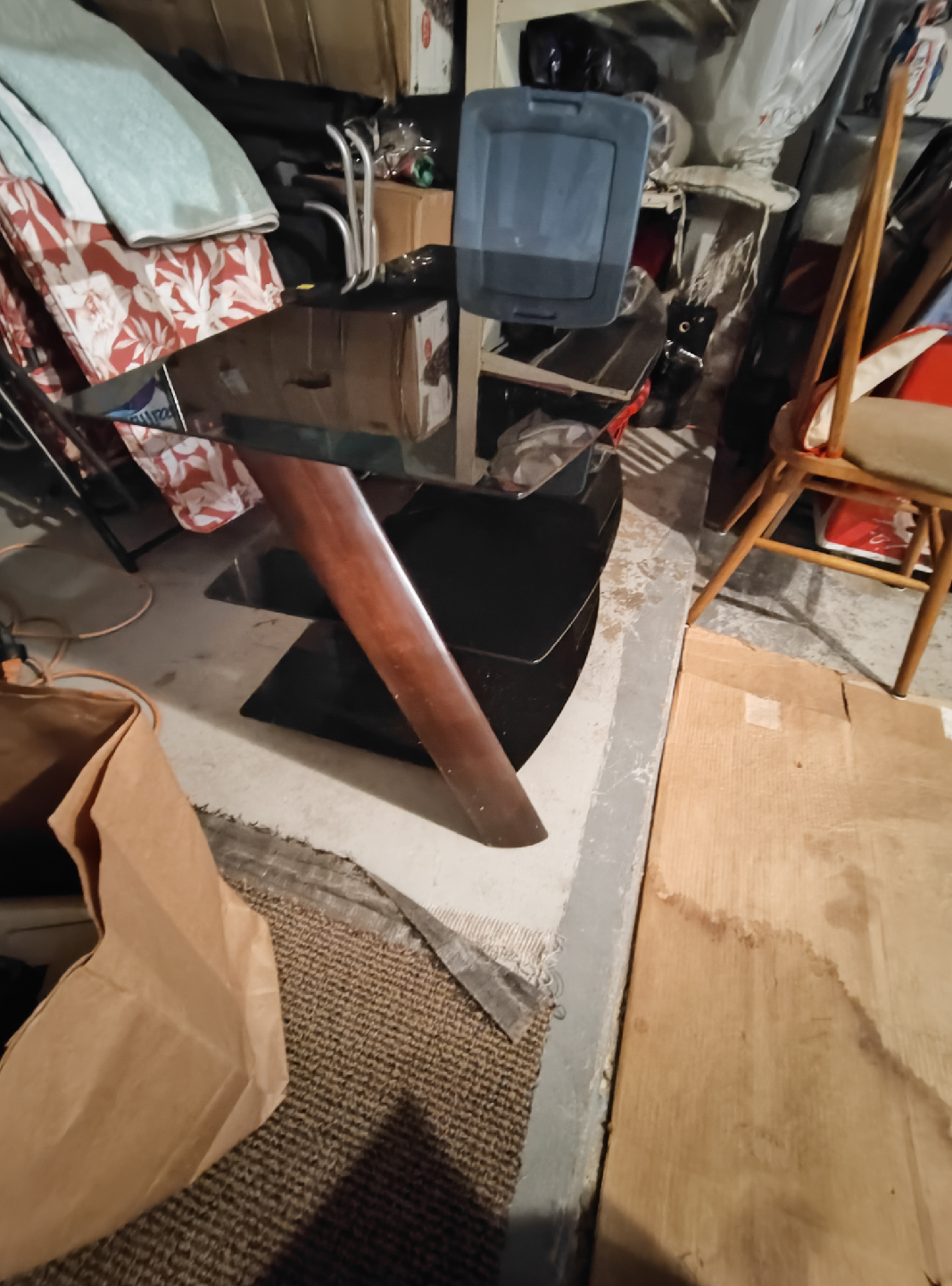 Black Glass TV Stand - photo 3