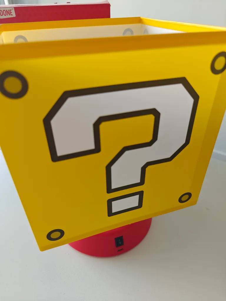 Super Mario Question Block Icon Lamp image indicator(2)