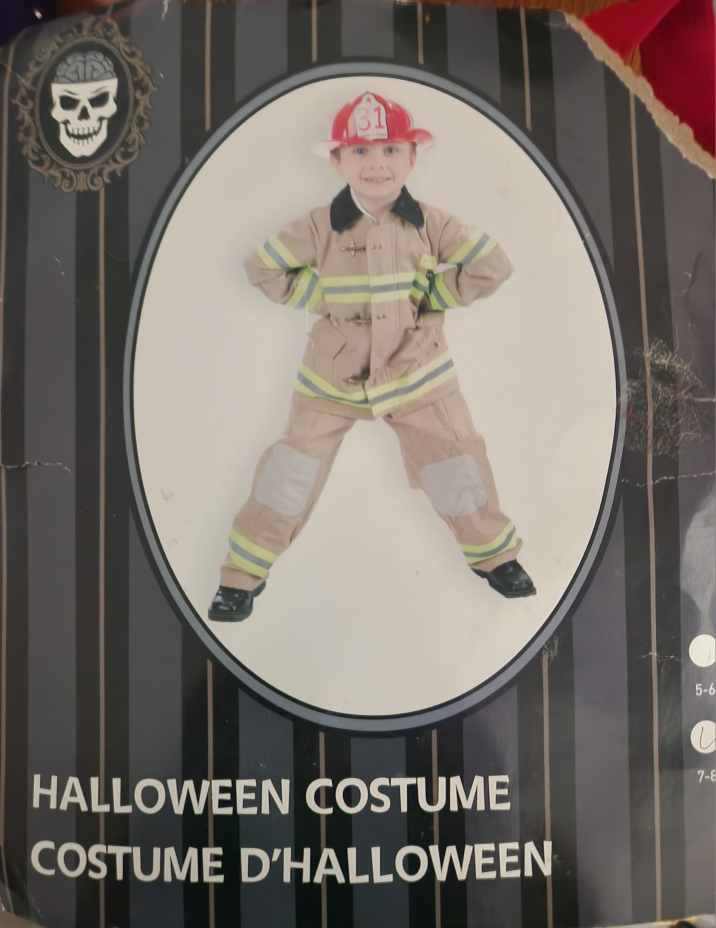 Halloween Costume - Firefighter
