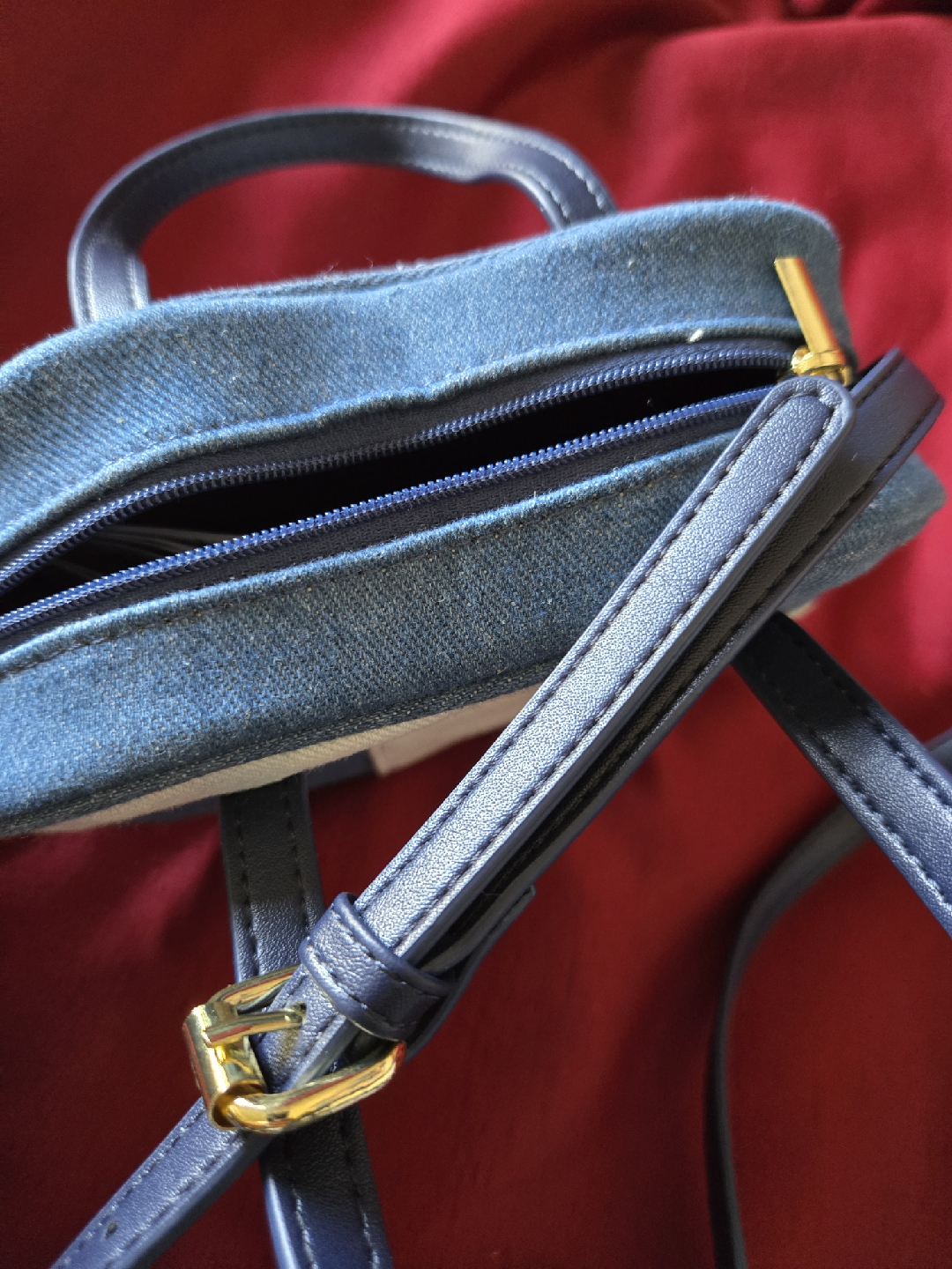 Heart Shaped Patchwork Denim Cross Body Bag. - photo 4