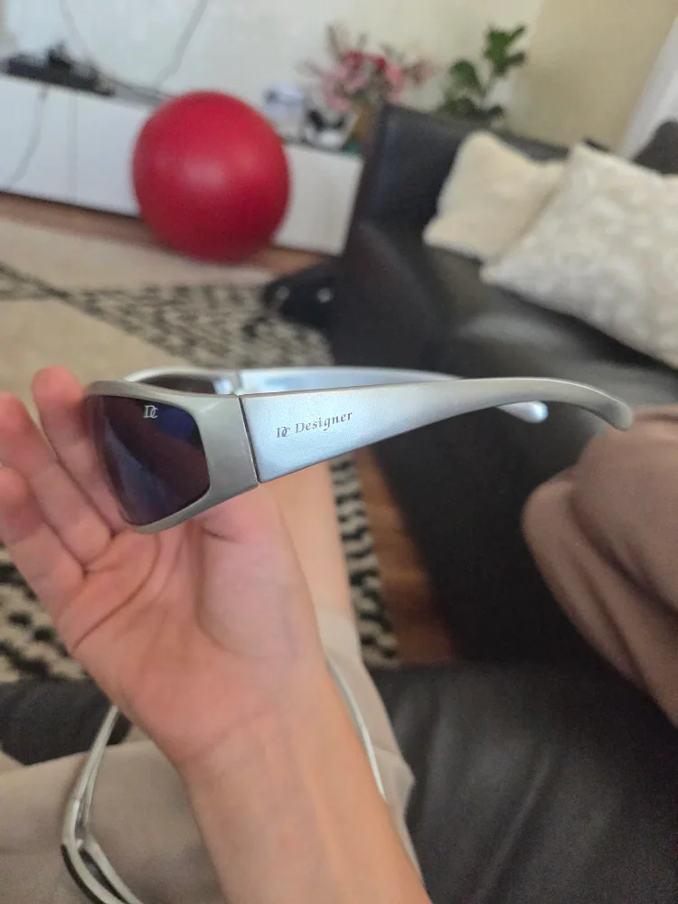 IQ Designer Silver Sunglasses image indicator(3)