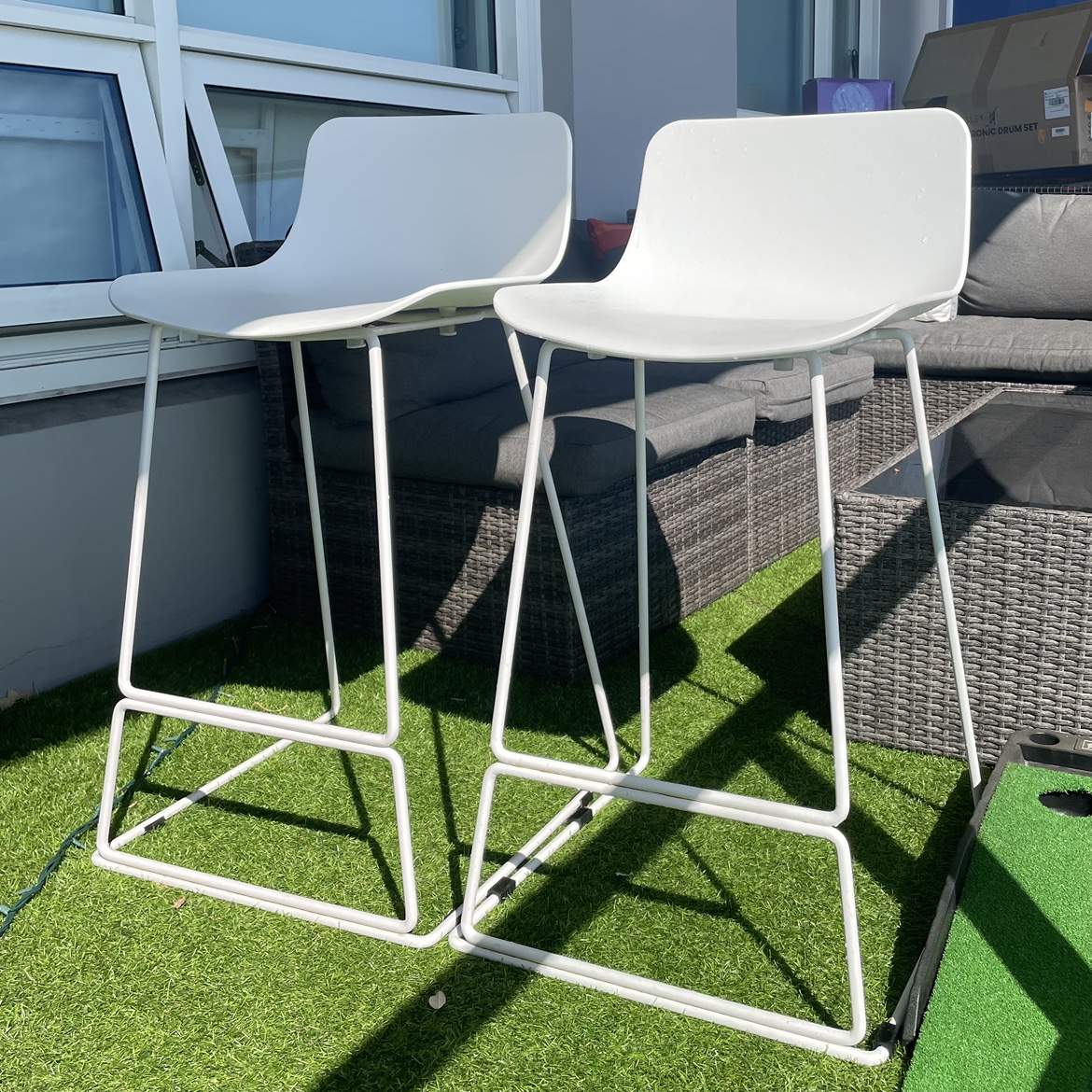 *MOVING OUT SALE* Set of 2 breakfast bar stools