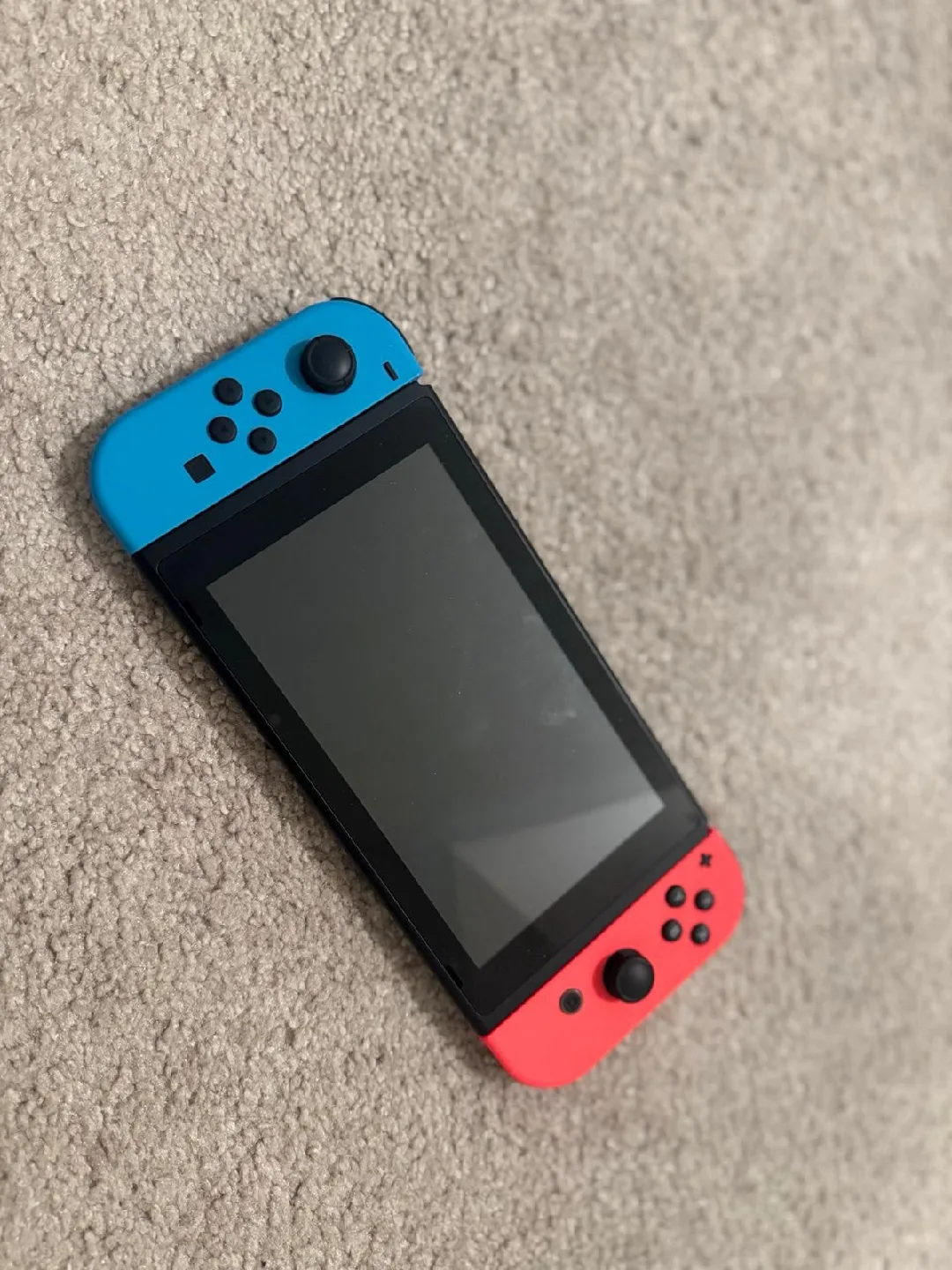 Nintendo Switch with additional Gaming Controller image indicator(4)