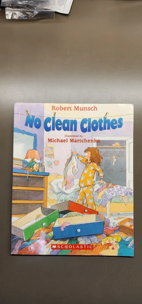No Clean Clothes by Robert Munsch thumbnail