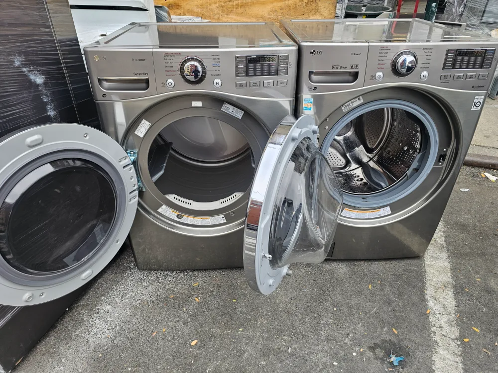 LG Washer & Dryer Set - Great Condition! gas dryer image indicator(2)