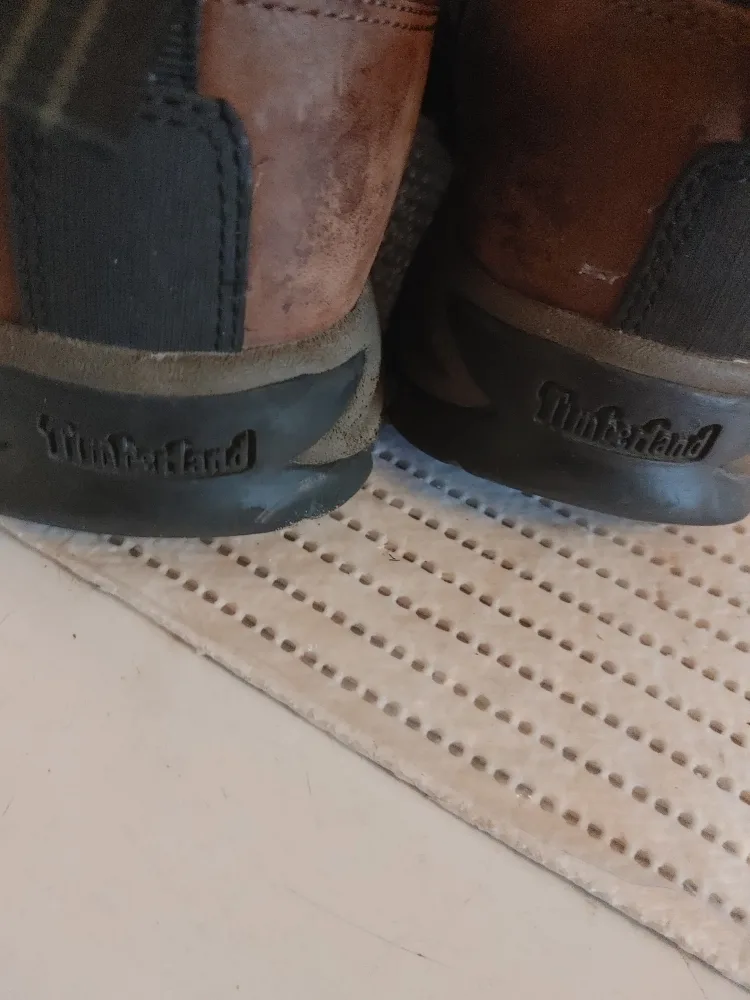 Timberland Brown Leather Slip-On Shoes image indicator(4)