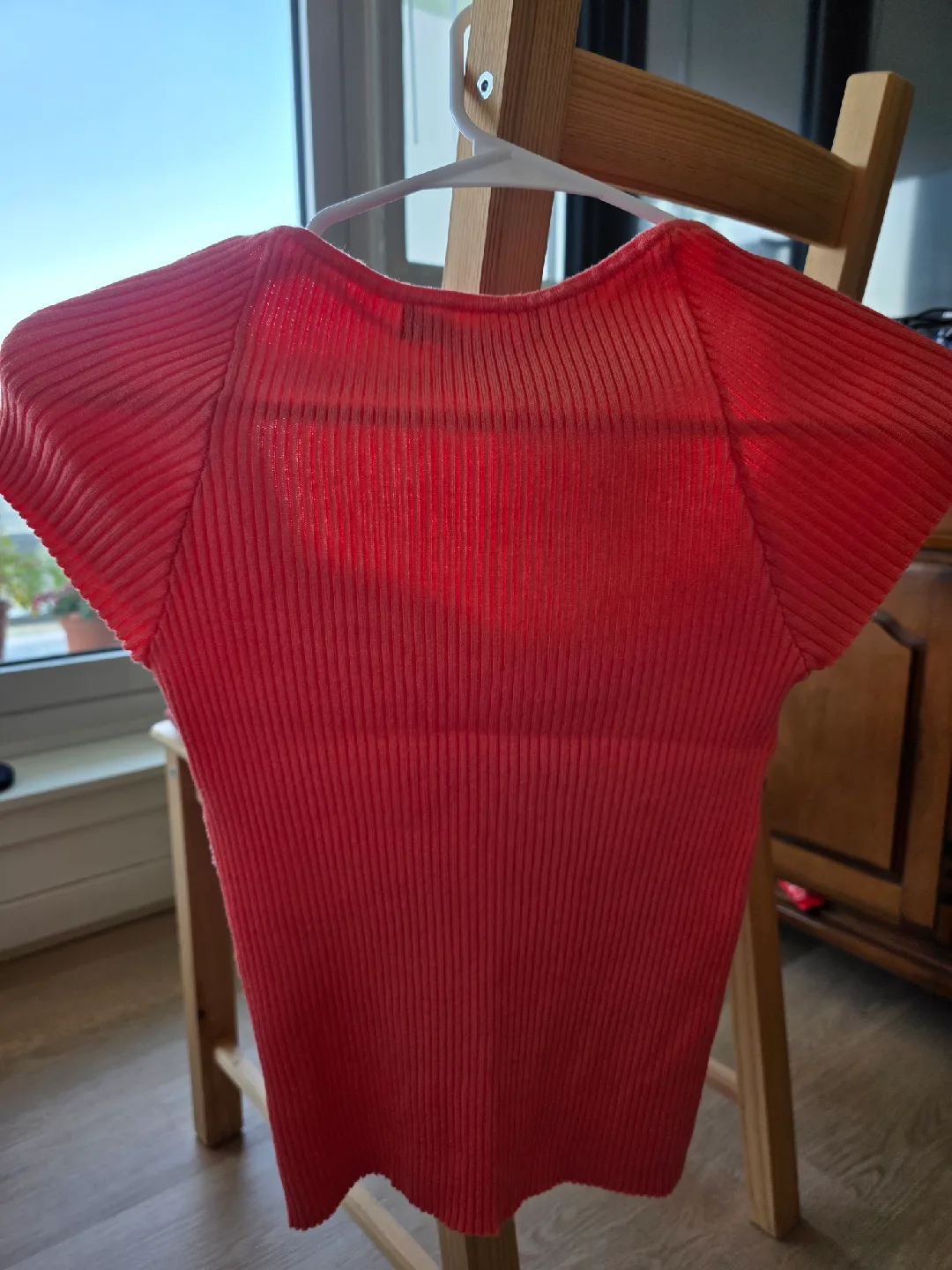 Vero Moda Coral Ribbed Top - Size XS image indicator(3)