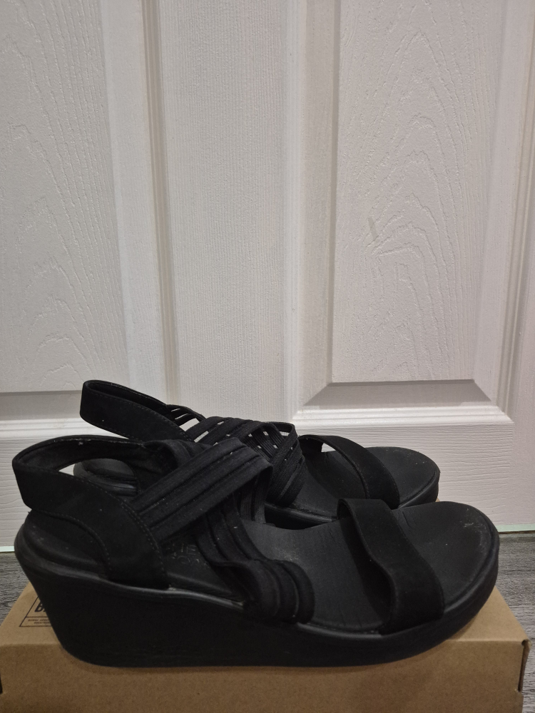 Skechers Cali Asana Strappy Sandals, Size 10