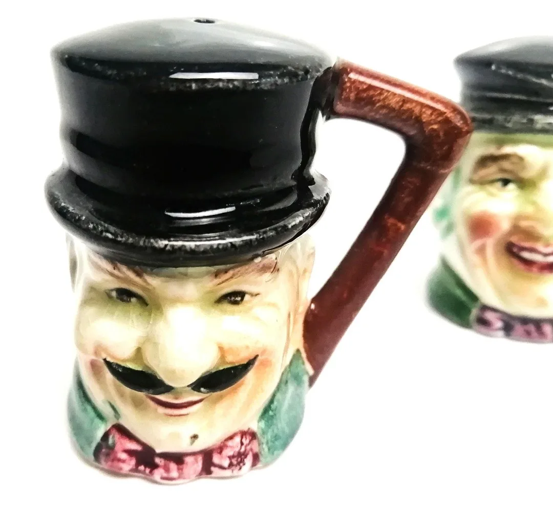 Toby Faces Salt and Pepper Shakers ~ Ceramic S&P Shaker Set image indicator(4)