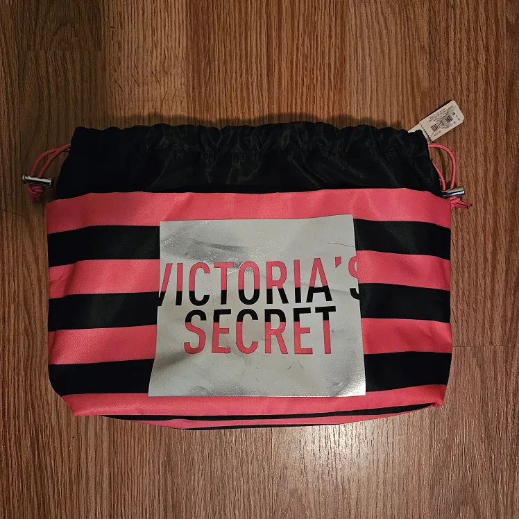 Victoria's Secret Drawstring Bag thumbnail