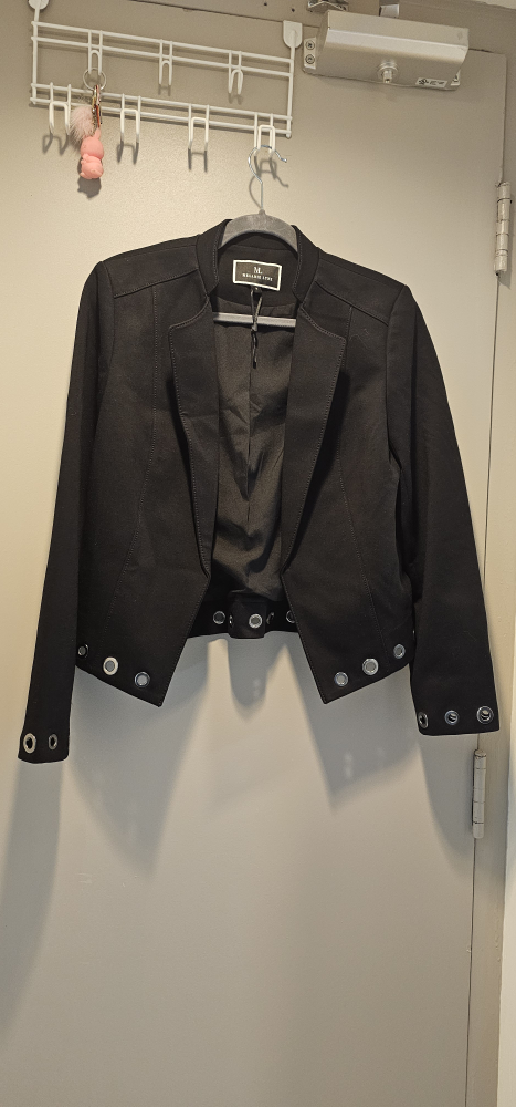 Melanie Lyne Black Jacket - Size 8
