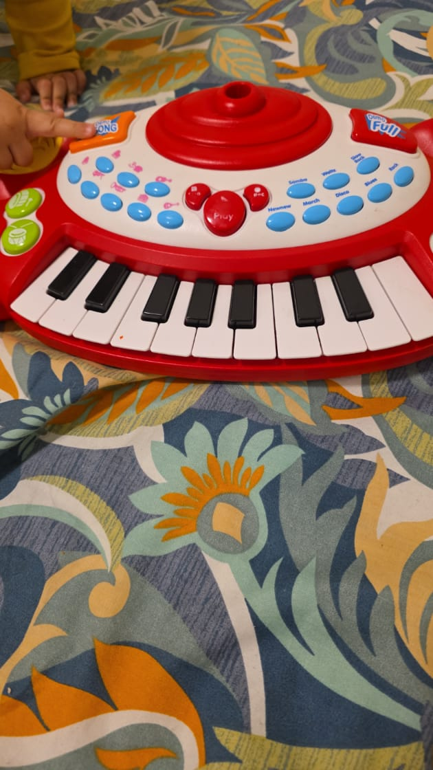 Red & White Toy Piano