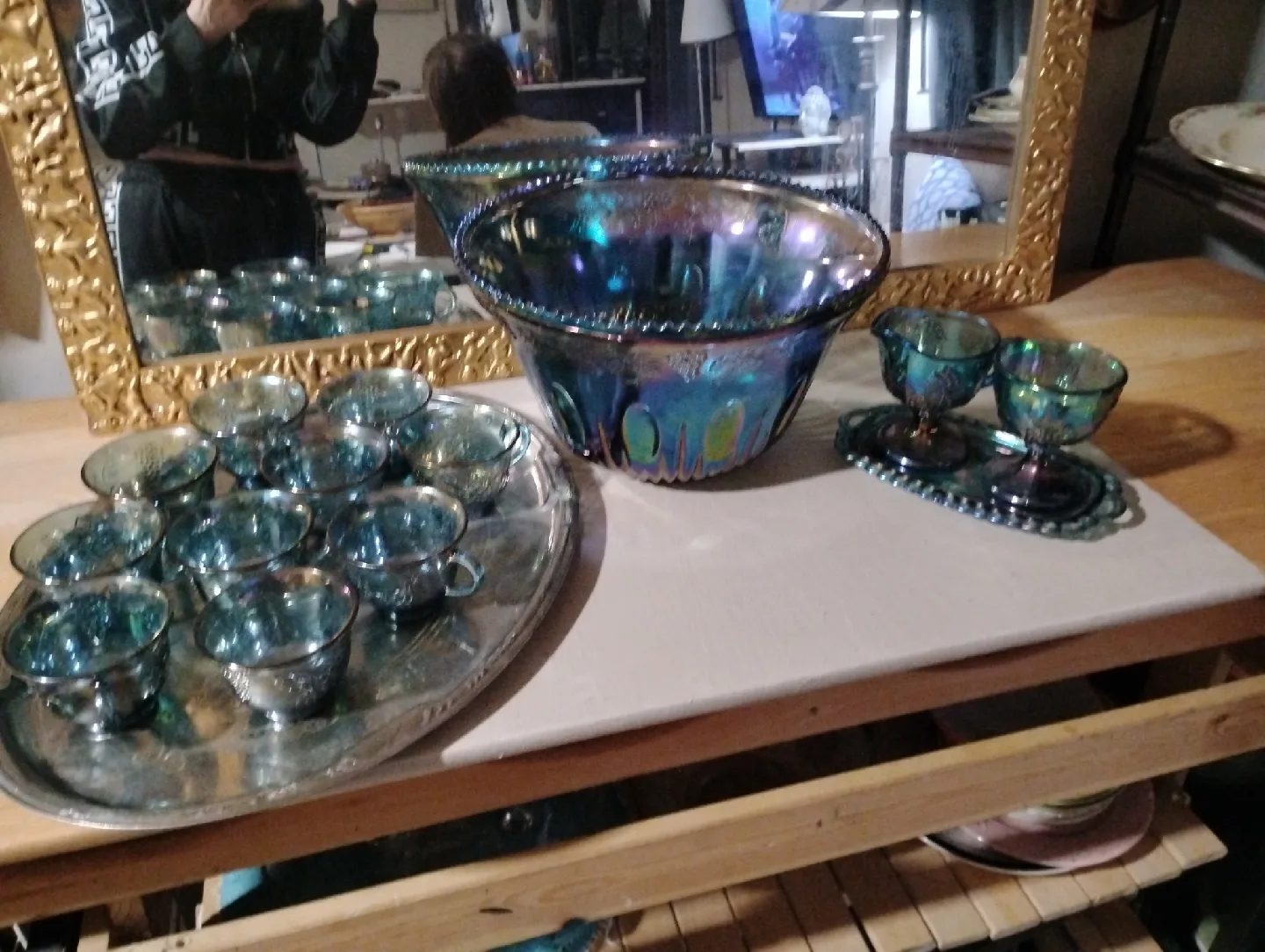 vintage punch bowl and glasses thumbnail