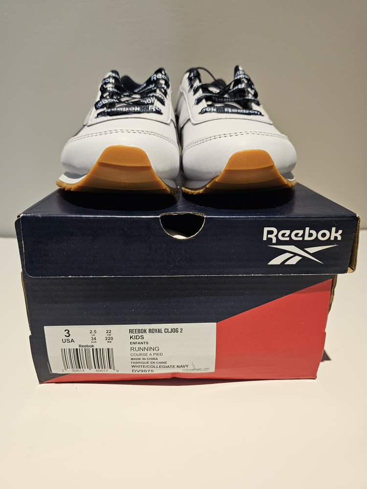 Reebok Royal CLJOG 2 Kids Size 3 - New in Box! - photo 4