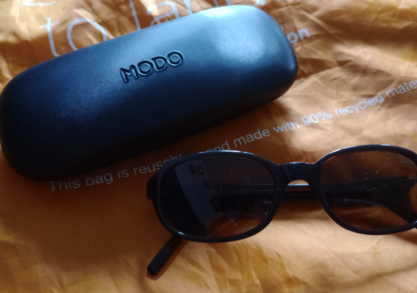 MODO Sunglasses with Case 🥕 - photo 2