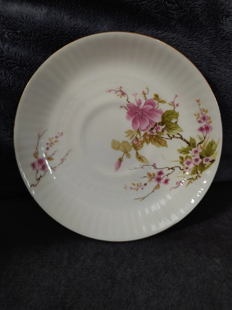 Pottery Crafts Bone China Floral Saucer