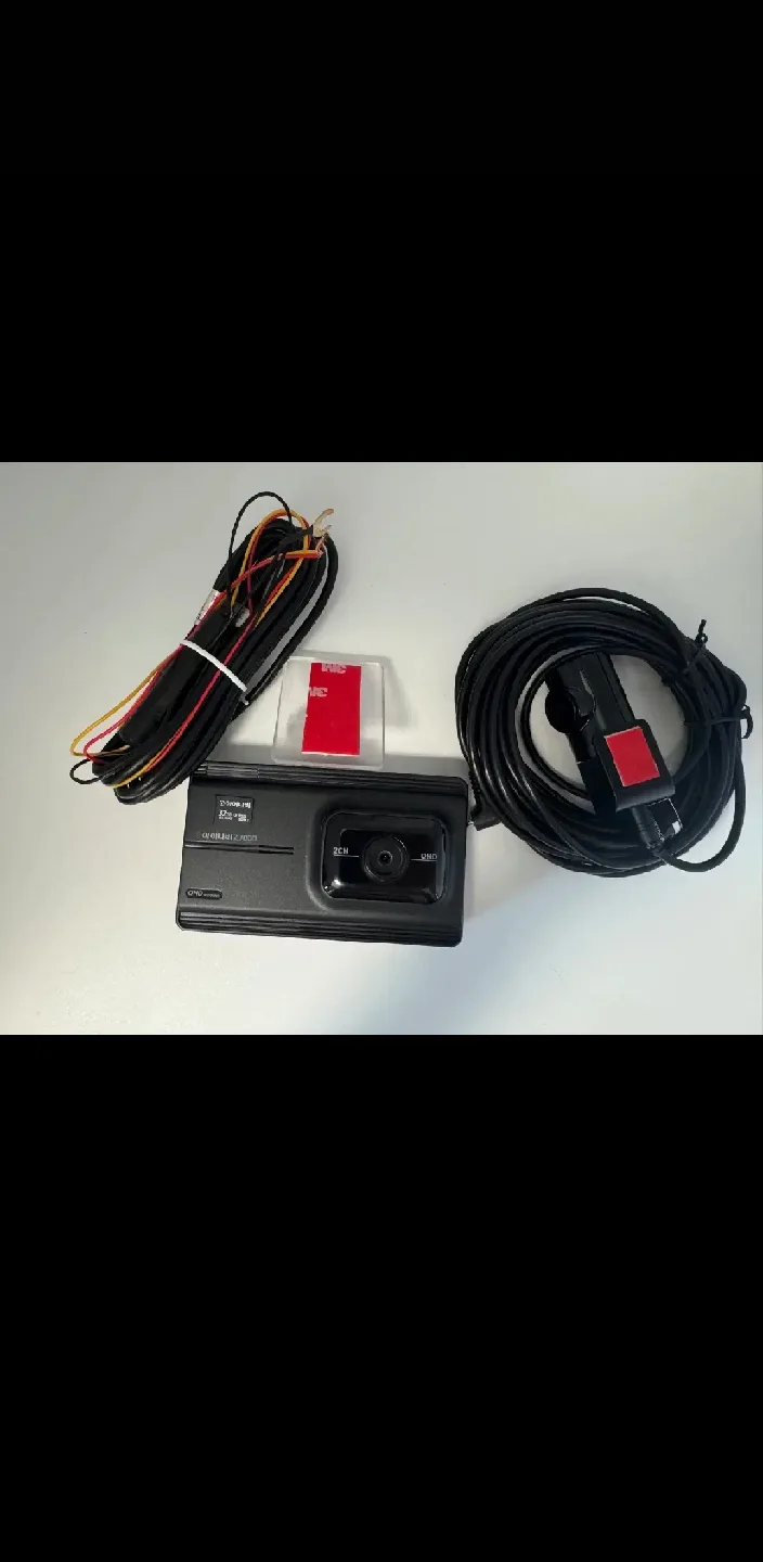 Used Thinkware Dashcam + Installation image indicator(2)