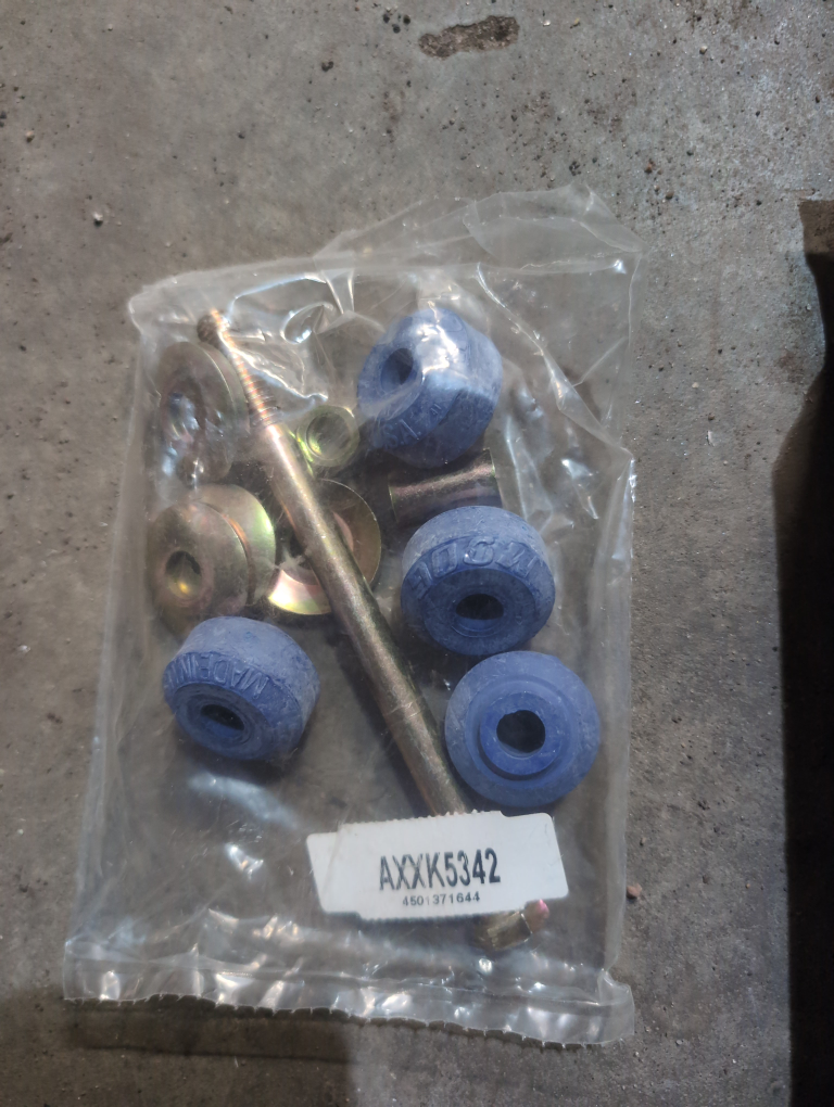 MOOG K5342 Chassis Link Stabilizers Kit - photo 2