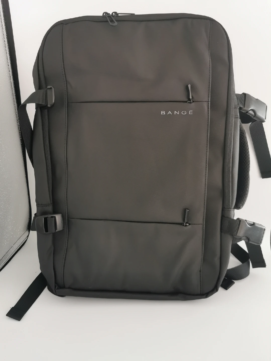 BANGE 35L Travel Backpack - Black - photo 4