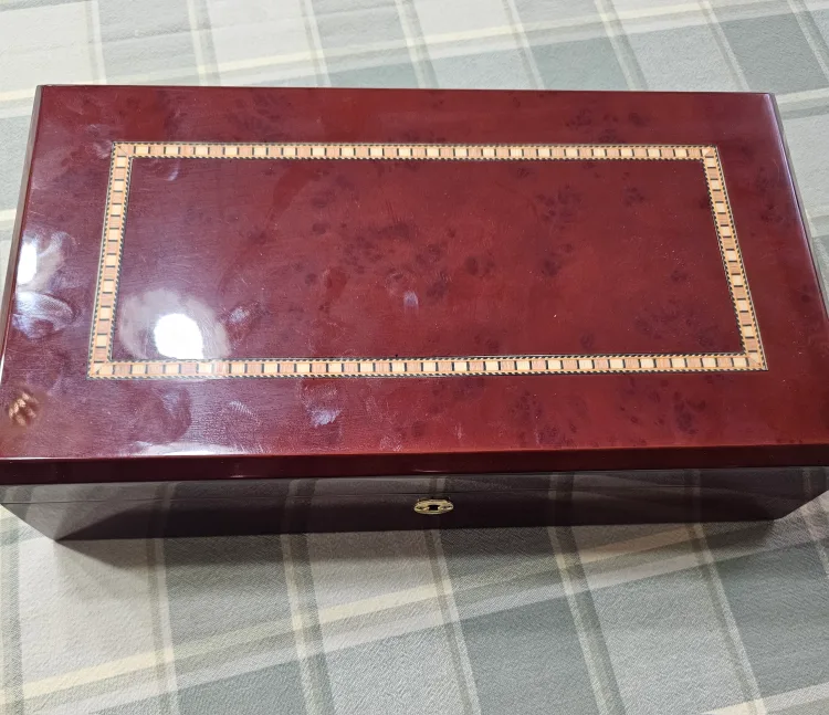 Watch Storage Box - Holds 12 Watches thumbnail
