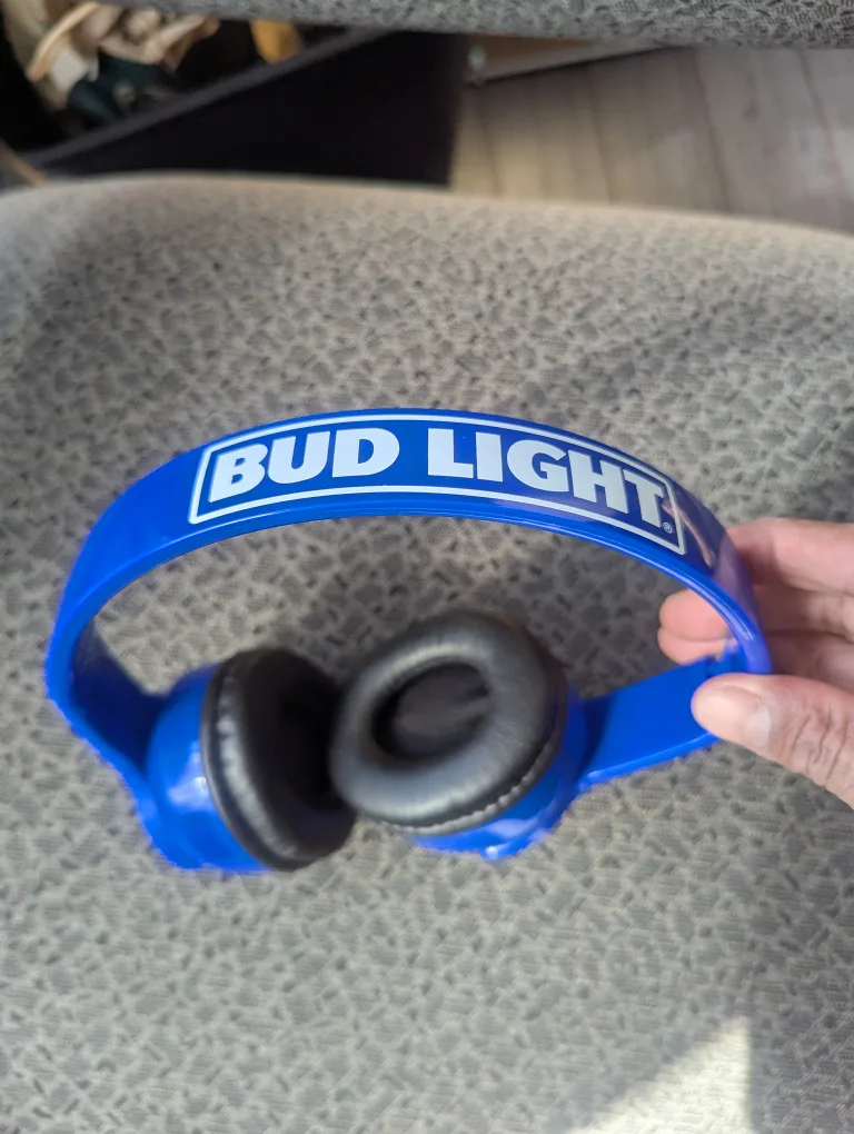 Bud Light Blue Bluetooth Headphones thumbnail