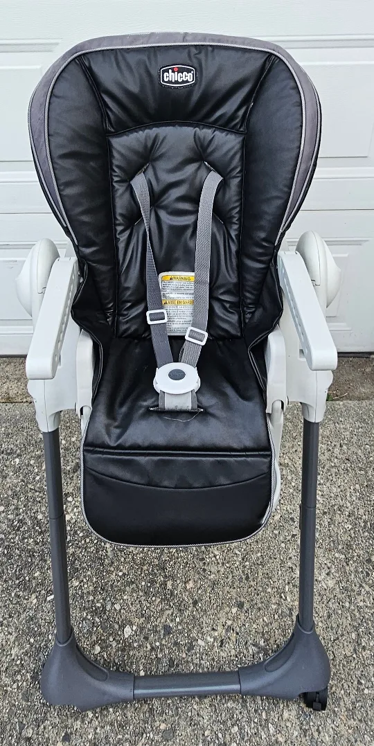 Chicco Polly Highchair Black image indicator(2)